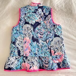 Lilly Pulitzer reversible quilted vest size XL 12-14 Girls